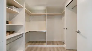 czy garderoba wlicza się do powierzchni użytkowej