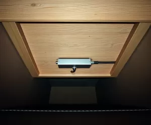 Jaki siłownik do klapy piwnicy